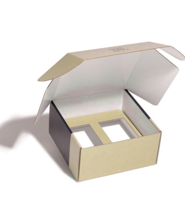 Custom-Retail-Boxes-with-insert