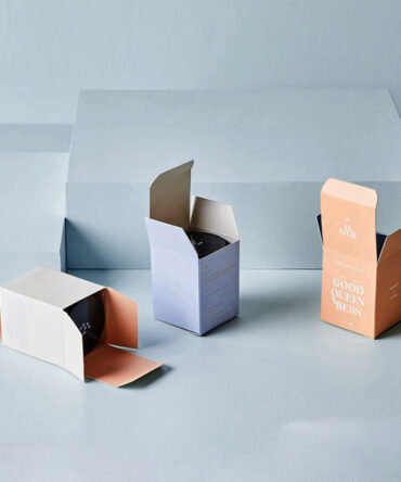 Custom-printed-Straight-Tuck-Boxes